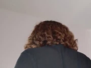 Screenshot from luxxo_xo webcams