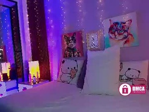 Screenshot from lyly_amelia webcams