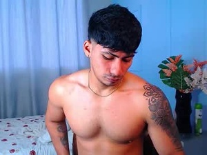 Screenshot from m1chaelx_ webcams