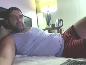 Screenshot from machoathome webcams