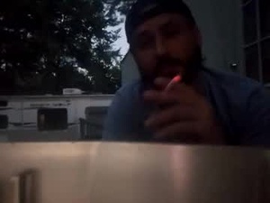 Screenshot from maddoggy91 webcams