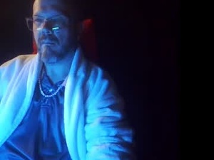 Screenshot from maddox840 webcams