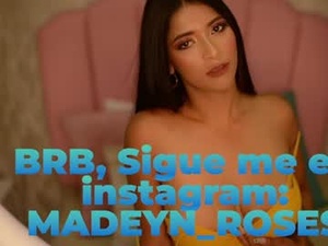 Screenshot from madelyn_roses_ webcams