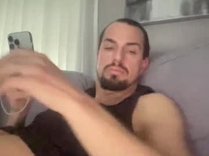 Screenshot from madrigal83 webcams