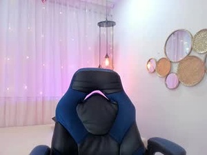 Screenshot from magic_selenaa webcams
