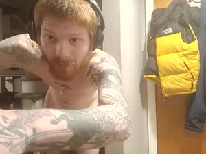 Screenshot from magnetic77slav webcams