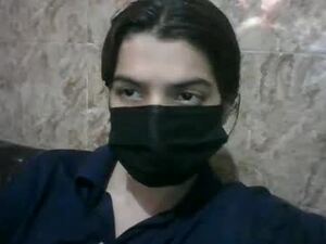 Screenshot from mahrukh699981 webcams