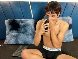 Screenshot from maicol_cum23 webcams