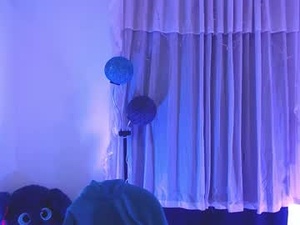Screenshot from maitte_love webcams