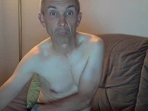 Screenshot from malealone69 webcams