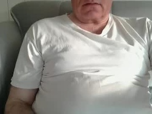 Screenshot from maletoysub webcams