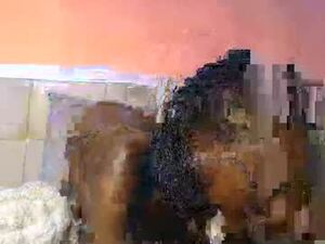 Screenshot from mamaapussy webcams