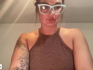 Screenshot from mandyrheaa webcams