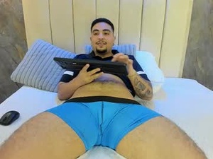 Screenshot from marcus_harris_ webcams