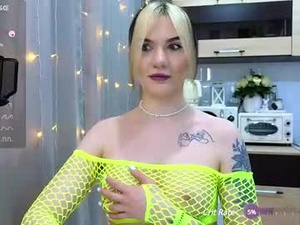 Screenshot from maria_shy_lii webcams