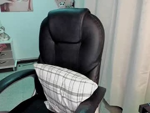 Screenshot from marianalopez81 webcams