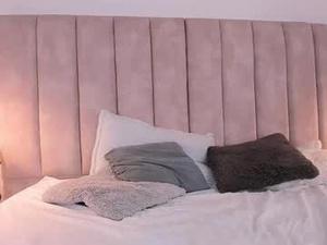 Screenshot from marie_rosee_ webcams