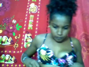 Screenshot from mariezzh webcams