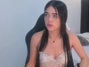 Screenshot from marilyn_sean webcams