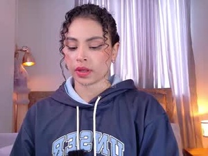 Screenshot from marivimichel03 webcams