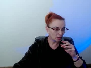 Screenshot from marrilove_ webcams