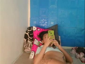 Screenshot from martina_012 webcams