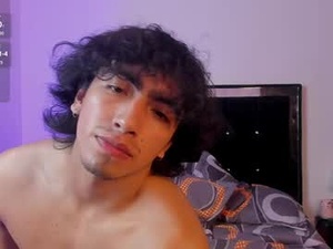 Screenshot from mateo_sweetie webcams