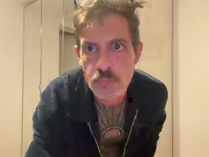 Screenshot from matthi69328321 webcams