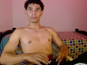 Screenshot from maverik_z webcams