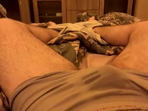 Screenshot from max83762 webcams