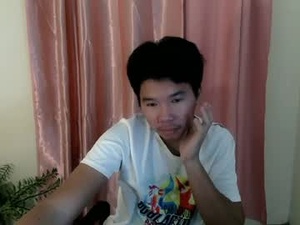 Screenshot from maxcum7 webcams