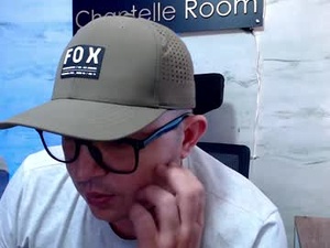 Screenshot from maximo_daddy1 webcams