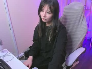 Screenshot from may_lings webcams