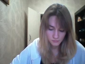 Screenshot from maybellebombich webcams