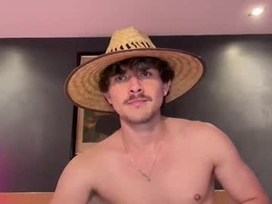 Screenshot from mcklister69 webcams