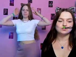 Screenshot from megan_sparkling webcams
