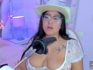 Screenshot from megann__up webcams