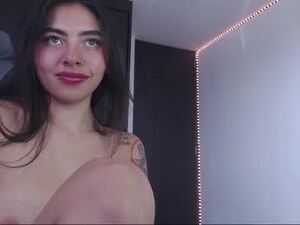 Screenshot from melanie_roux_ webcams