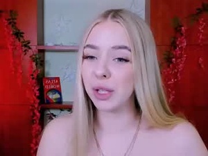 Screenshot from melena_sky webcams