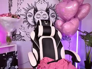 Screenshot from melissagray_ webcams