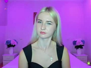 Screenshot from mellina_tey webcams