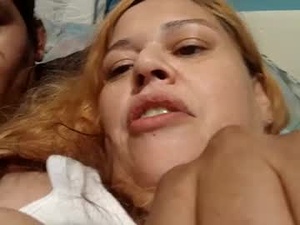 Screenshot from mia714cruz webcams