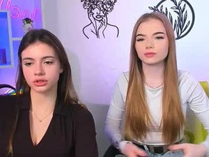 Screenshot from mia_bamby1 webcams