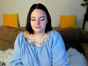 Screenshot from mia_r0ss webcams