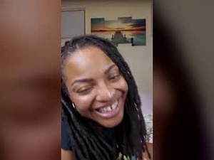 Screenshot from miasmiles21 webcams