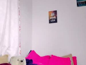 Screenshot from michaela_borbon webcams