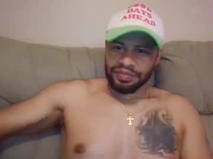 Screenshot from michaelulmer04 webcams