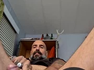 Screenshot from micropenisman69 webcams