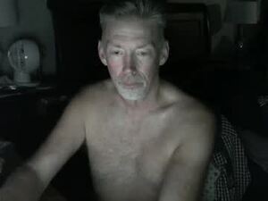 Screenshot from midloguy926 webcams