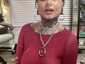 Screenshot from mignightmedliii webcams